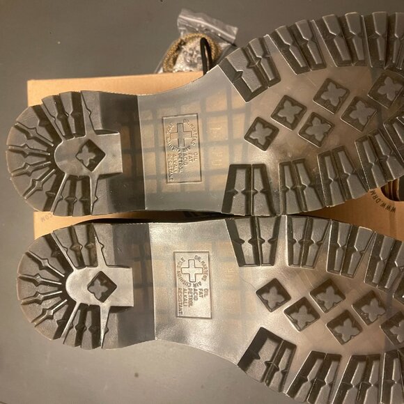 Dr. Martens Black and Yellow Women's Shoes - Picture 4 of 4